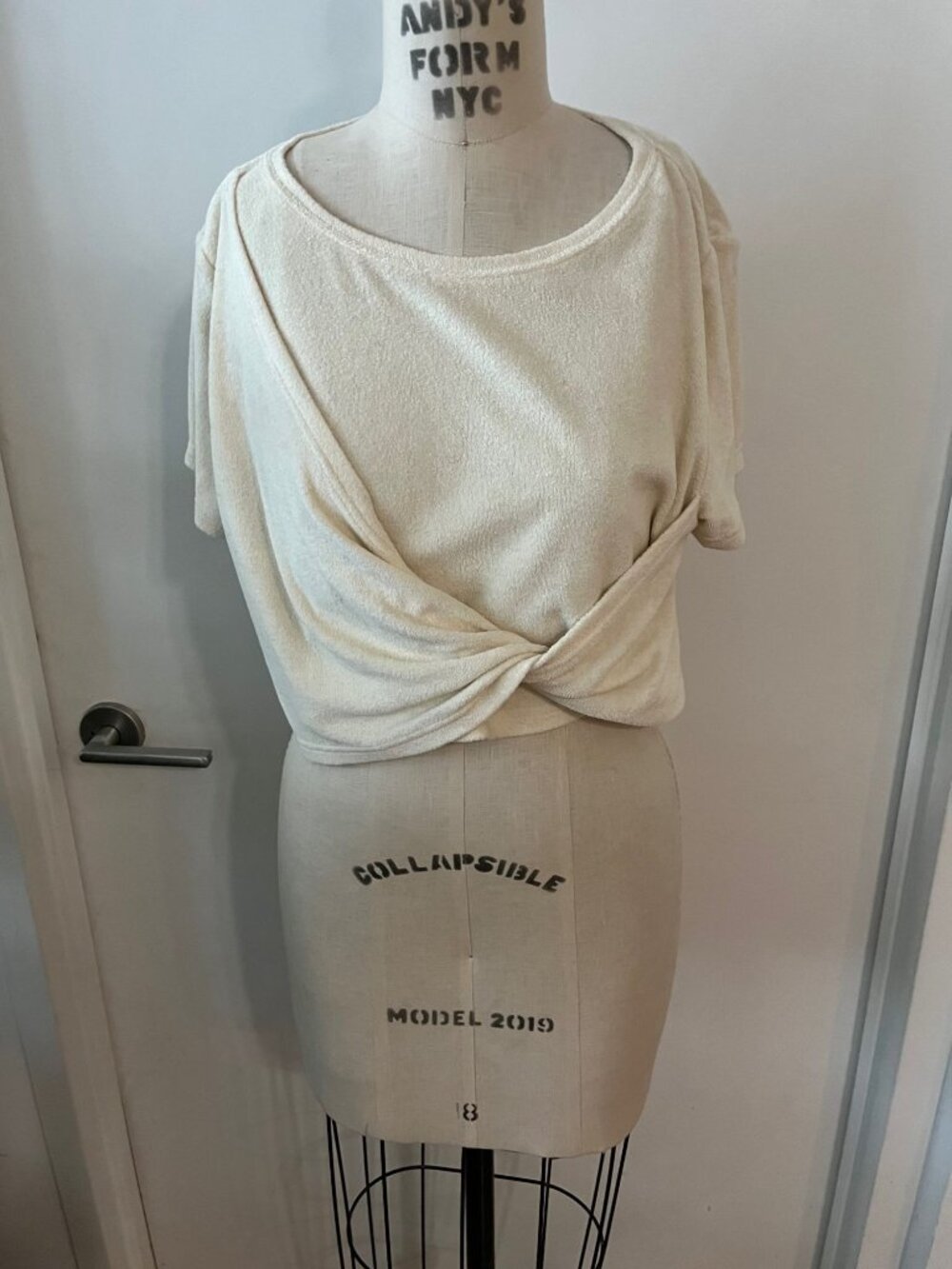 SABO AUSTRALIA‎  Cropped Terry Twist Front Top Size Large